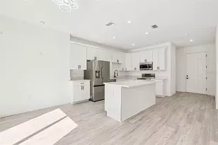 7834 Tern Dr, Orlando, FL 32822 - Photo 2