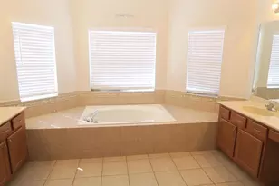 2906 Sweetspire Cir, Kissimmee, FL 34746 - Photo 16