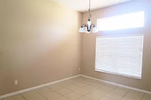 2906 Sweetspire Cir, Kissimmee, FL 34746 - Photo 8