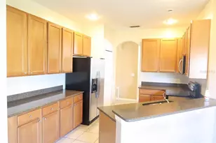 2906 Sweetspire Cir, Kissimmee, FL 34746 - Photo 12