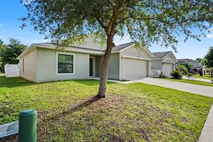 1826 Wallace Manor Ln, Winter Haven, FL 33880 - Photo 2