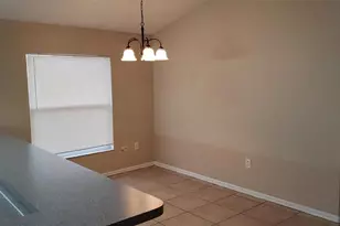 636 Majesty Dr, Davenport, FL 33837 - Photo 8