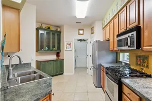 21325 Royal Troon Dr, Leesburg, FL 34748 - Photo 12