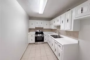 2711 N Halifax Ave, Daytona Beach, FL 32118 - Photo 8