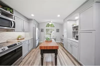 1049 Spring Landing Drive, Winter Garden, FL 34787 - Photo 12