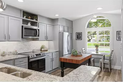 1049 Spring Landing Drive, Winter Garden, FL 34787 - Photo 14