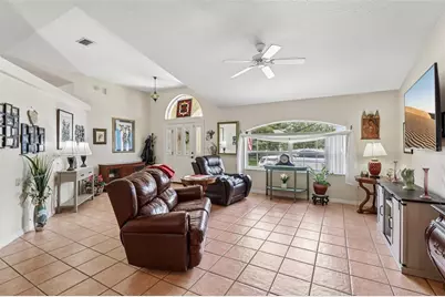 60 Woodbury Drive, Palm Coast, FL 32164 - Photo 4