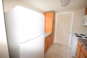 317 E Barnes Ave, Eustis, FL 32726 - Photo 20