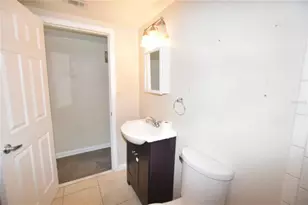317 E Barnes Ave, Eustis, FL 32726 - Photo 38