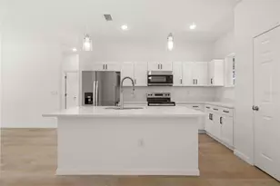 8100 N Hillview Cir, Dunnellon, FL 34434 - Photo 12