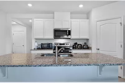 2647 House Finch Road, Saint Cloud, FL 34773 - Photo 10