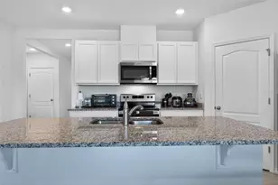 2647 House Finch Rd, Saint Cloud, FL 34773 - Photo 10