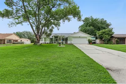 28646 Tammi Drive, Tavares, FL 32778 - Photo 2