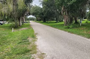 1821 Los Pinos Rd, Arcadia, FL 34266 - Photo 2