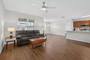 16701 Broadford Ln, Clermont, FL 34714 - Photo 4