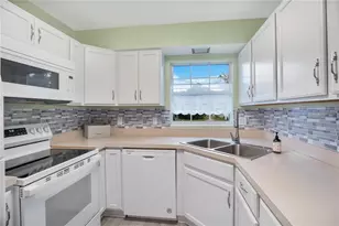 239 N Hill Ave, Deland, FL 32724 - Photo 8