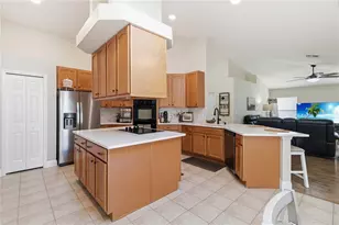 122 Lena Ann Dr, Saint Cloud, FL 34771 - Photo 8