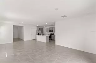 33301 Darley Dl Trl, Wesley Chapel, FL 33545 - Photo 4
