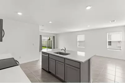 33301 Darley Dale Trail, Wesley Chapel, FL 33545 - Photo 10