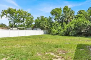 226 S Hill Ave, Deland, FL 32724 - Photo 6