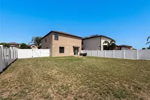 11126 Hudson Hills Ln, Riverview, FL 33579 - Photo 12