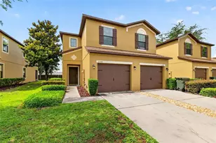2299 Aloha Bay Ct, Ocoee, FL 34761 - Photo 2
