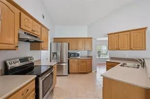 1351 American Elm Dr, Altamonte Springs, FL 32714 - Photo 14