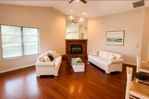 13036 Topflite Ct, Hudson, FL 34669 - Photo 2