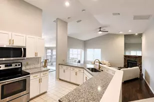13036 Topflite Ct, Hudson, FL 34669 - Photo 6