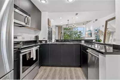 525 E Jackson Street #403, Orlando, FL 32801 - Photo 10