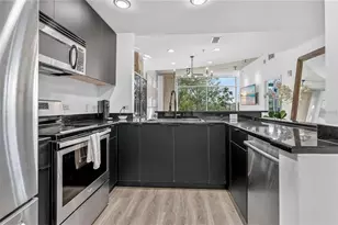 525 E Jackson St, Orlando, FL 32801 - Photo 10