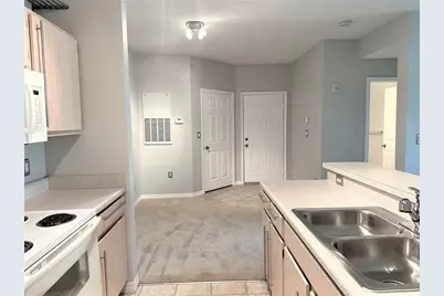 5475 Vineland Road #8304, Orlando, FL 32811 - Photo 14
