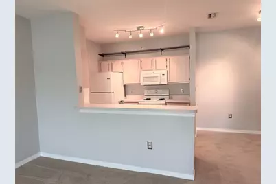 5475 Vineland Road #8304, Orlando, FL 32811 - Photo 10