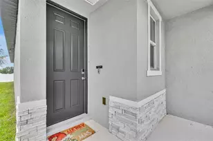 29883 Anahid Dr, Leesburg, FL 34748 - Photo 2