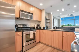 525 E Jackson St, Orlando, FL 32801 - Photo 8