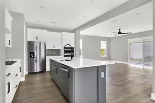 7653 Nemours Pkwy, Orlando, FL 32827 - Photo 6
