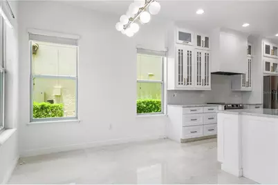 8394 Lookout Pointe Drive, Windermere, FL 34786 - Photo 22