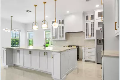 8394 Lookout Pointe Drive, Windermere, FL 34786 - Photo 20