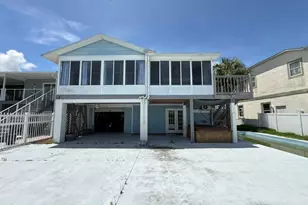 7637 Hatteras Dr, Hudson, FL 34667 - Photo 2