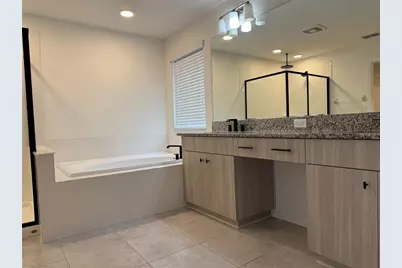 33263 Sycamore Leaf Drive, Wesley Chapel, FL 33545 - Photo 14