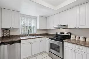 2417 Barley Club Ct, Orlando, FL 32837 - Photo 8
