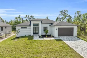9108 Santa Lucia Dr, Port Charlotte, FL 33981 - Photo 2