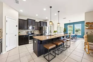 4062 Brookshire Cir, Eustis, FL 32736 - Photo 2