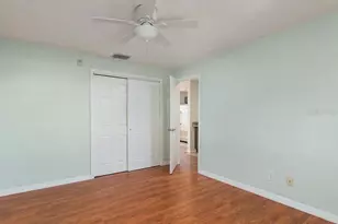 4858 Coquina Key Dr SE, Saint Petersburg, FL 33705 - Photo 18