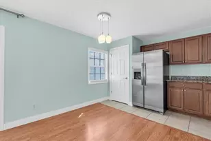 4858 Coquina Key Dr SE, Saint Petersburg, FL 33705 - Photo 10