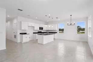 3712 Watercliff Cir, Grand Island, FL 32735 - Photo 6