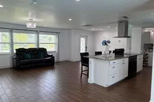 244 SE 46th St, Cape Coral, FL 33904 - Photo 4