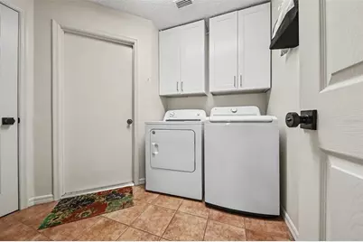 2936 Moorcroft Ct, Orlando, FL 32817 - Photo 18