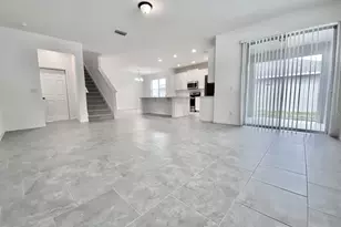 924 Avenal Ln, Davenport, FL 33837 - Photo 12