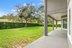 25622 Hawks Run Ln, Sorrento, FL 32776 - Photo 6